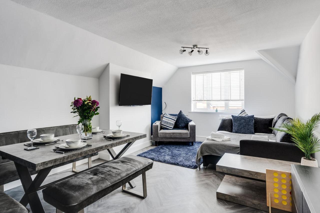 St David'S - Stylish 2 Bed Apartment, Free Parking, Close To Beach Lytham St Annes Exterior photo